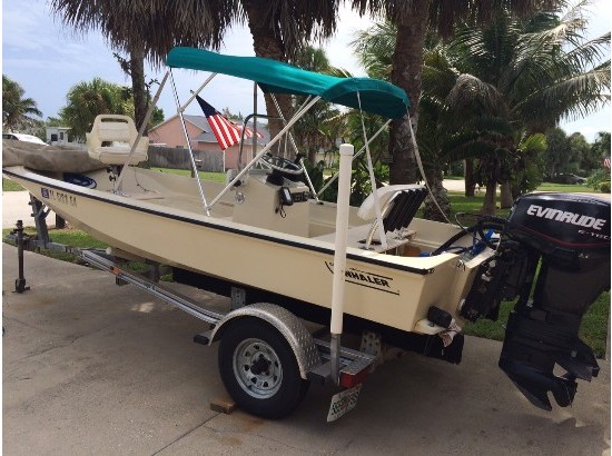 1981 Boston Whaler Sport 15'3