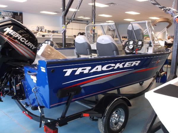 2016 Tracker Pro Guide V-16 WT