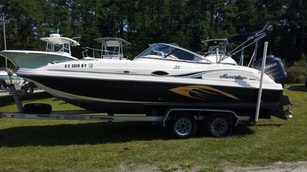 2008 Hurricane 217 Sundeck