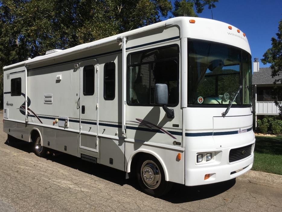 2003 Winnebago SIGHTSEER 30B