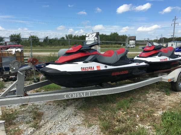 2011 Sea-Doo GTX 215