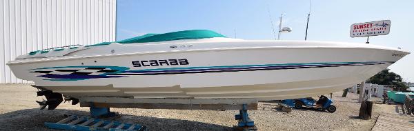 1999 Wellcraft Scarab 33