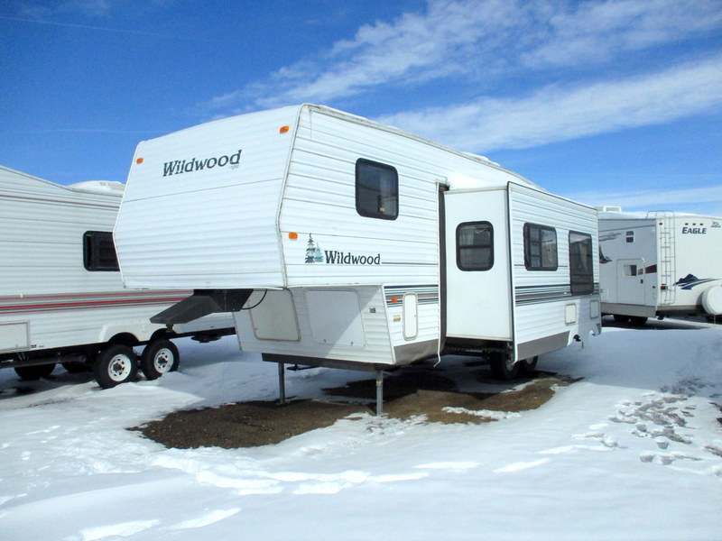 2001 Forest River WILDWOOD 28BH