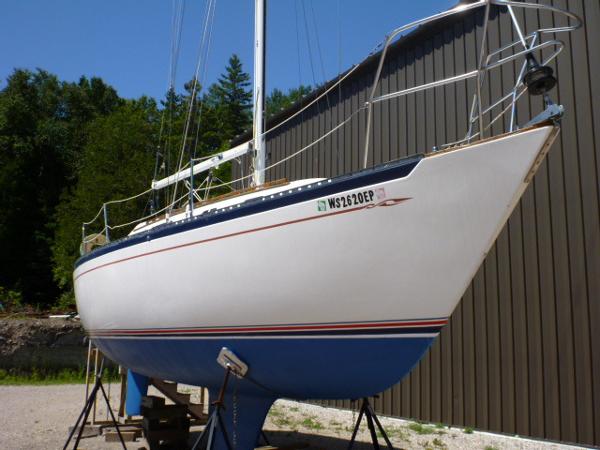 1974 Islander 32-2