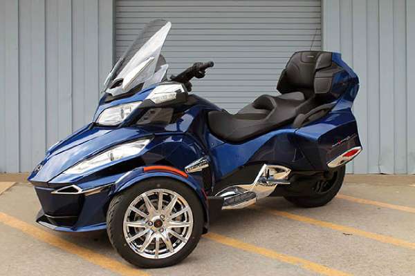 2014 Can-Am Spyder ST Limited