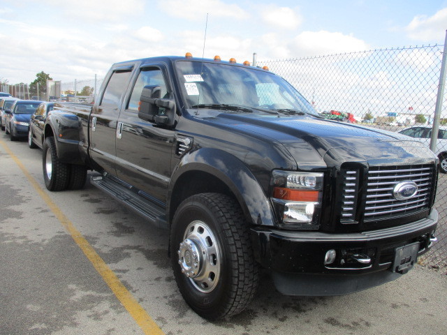 2010 Ford F450  Pickup Truck