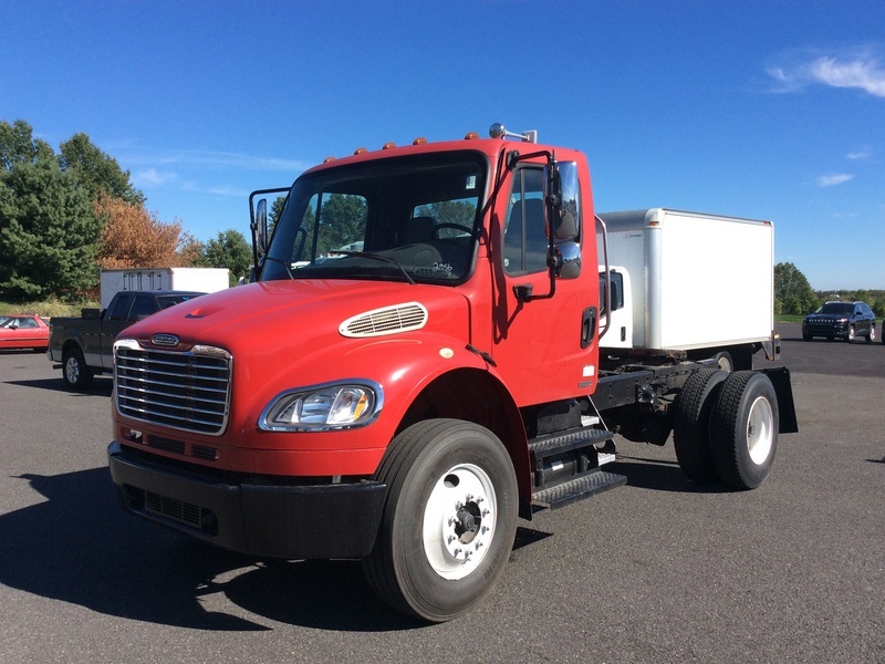 2009 Freightliner .M2  Conventional - Day Cab