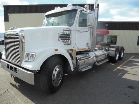 2012 Freightliner 122 Sd  Conventional - Day Cab