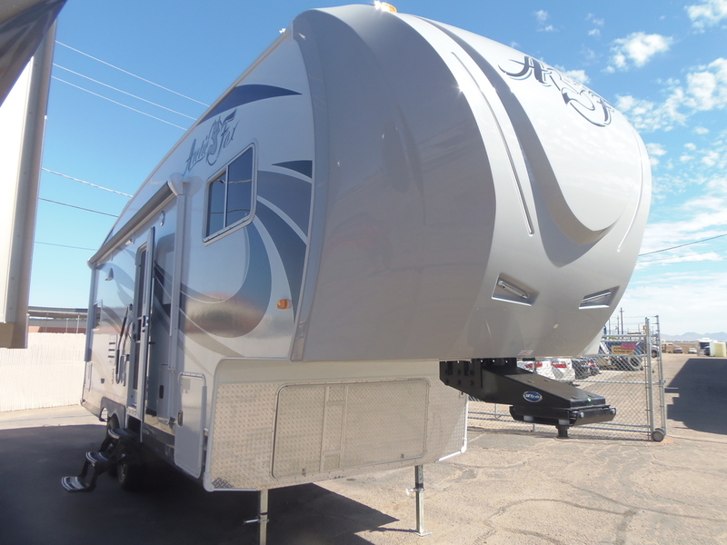 2017 Northwood Arctic Fox Artic Fox Fifth Wheels 27-5L