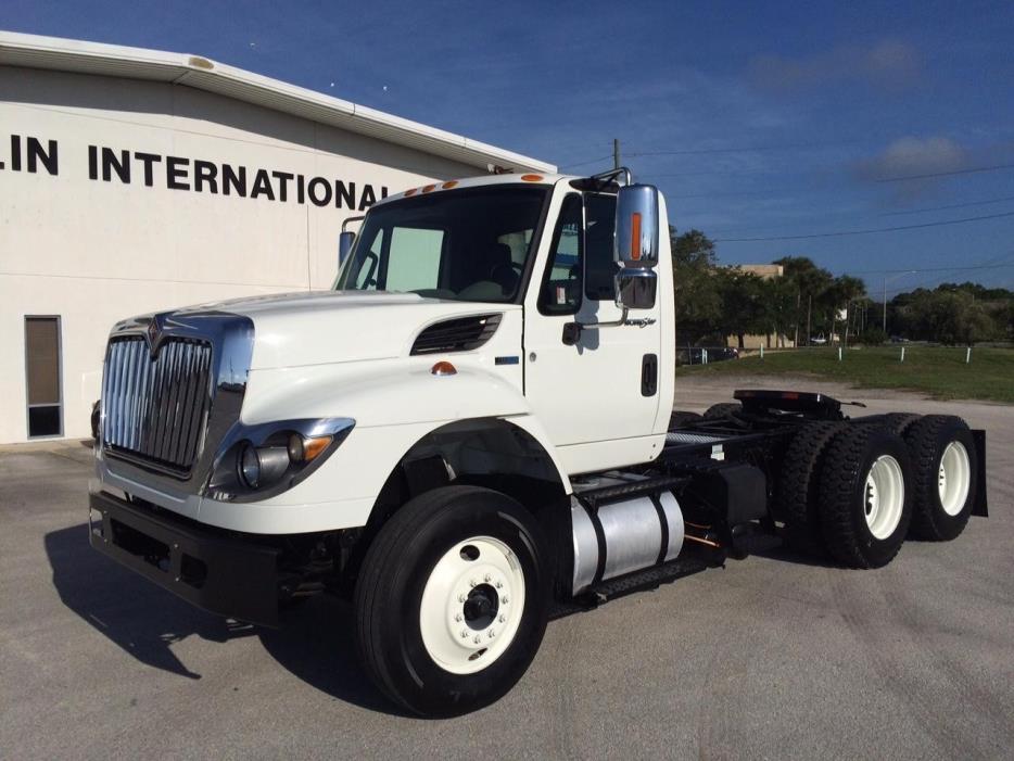 2011 International 7600  Conventional - Day Cab
