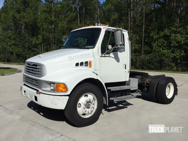 2001 Sterling L75  Conventional - Day Cab