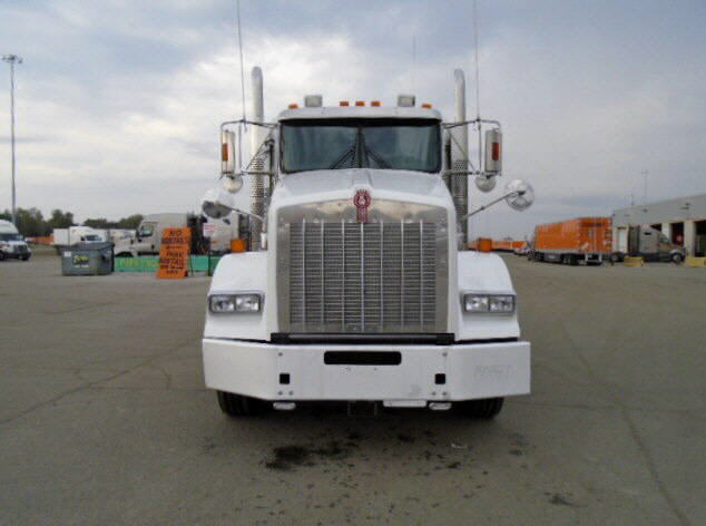 2012 Kenworth T800  Conventional - Day Cab