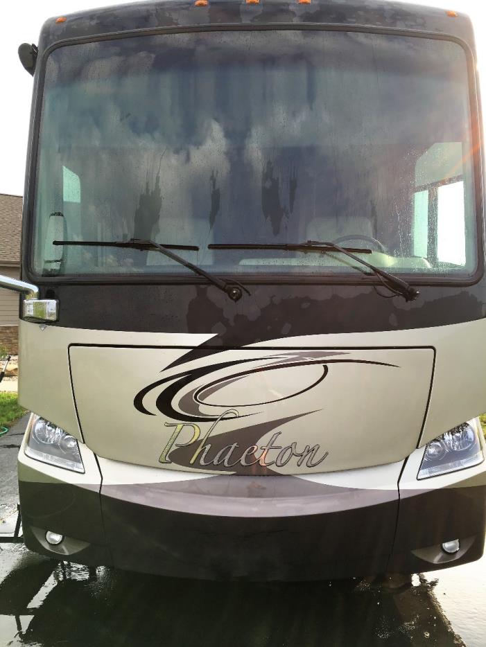 2012 Tiffin Motorhomes PHAETON 40QBH