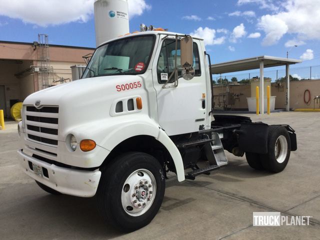 2000 Sterling L75  Conventional - Day Cab