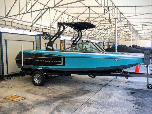 2015 Nautique Sport Nautique 200