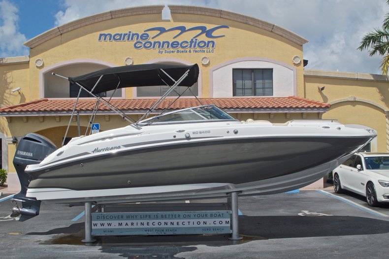 2017 Hurricane SUNDECK SD 2400 OB