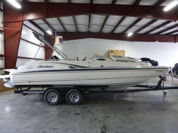 2003 HURRICANE BOATS FunDeck GS 232 IO