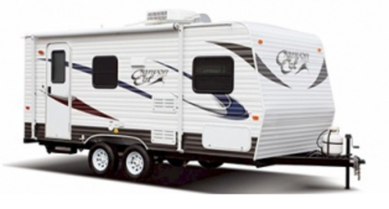 2015 Palomino Canyon Cat 18FBC