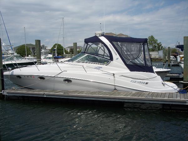 2007 Four Winns 318 Vista