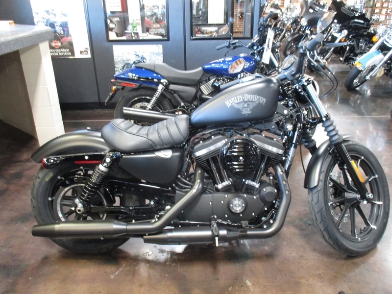 2016 Harley-Davidson XL883N - Sportster Iron 883