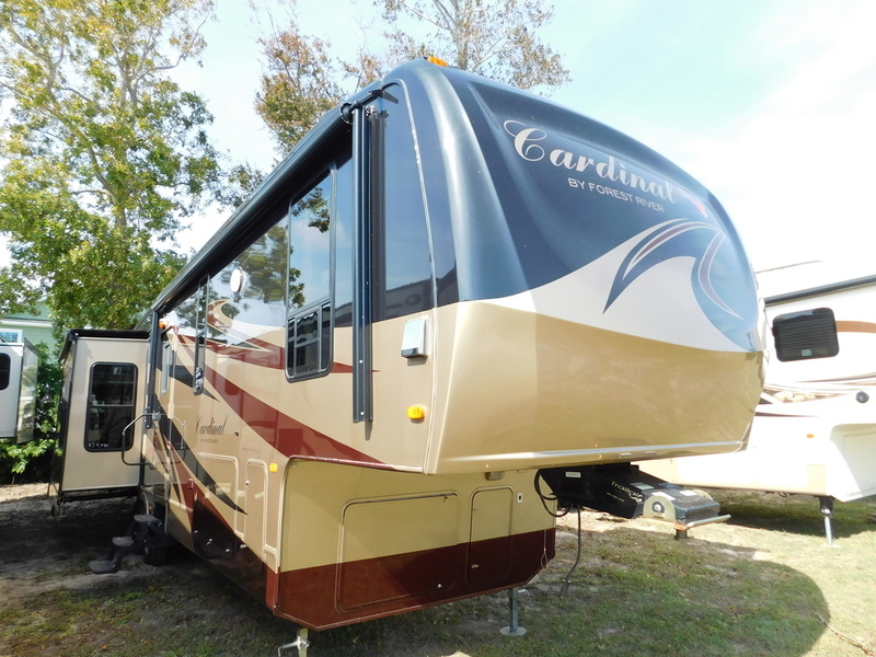 2011 Forest River Cardinal 3450 RL