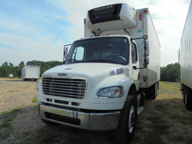2016 Freightliner Columbia  Refrigerated Truck