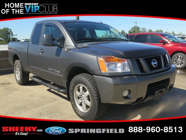 2012 Nissan Titan  Pickup Truck