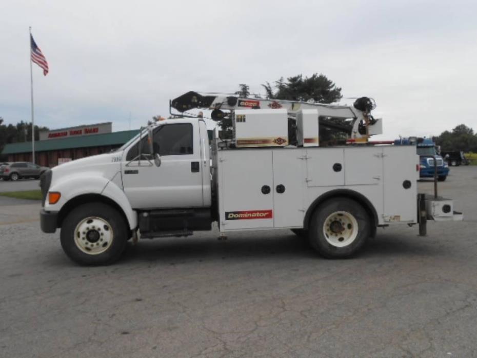 2009 Ford F750  Utility Truck - Service Truck