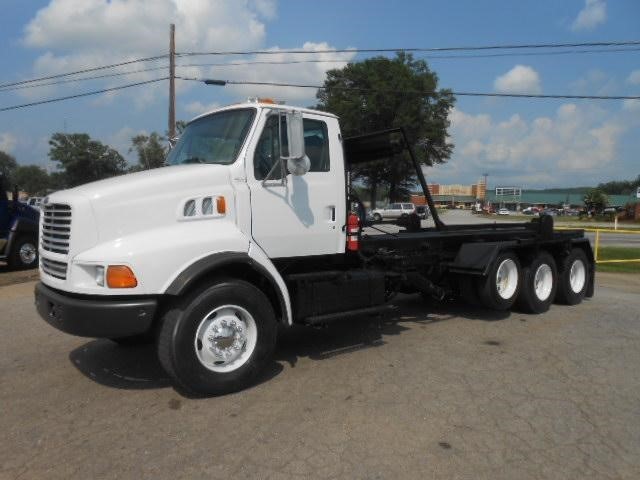 1998 Ford Lt9513  Garbage Truck
