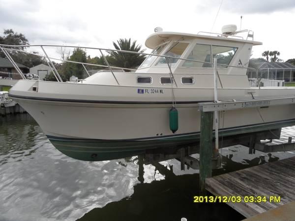 2003 Albin Flush deck