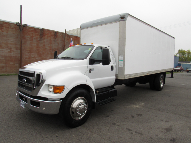 2015 Ford F-650  Box Truck - Straight Truck