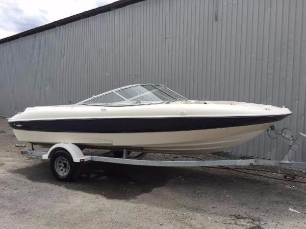 2002 Bayliner 215 Bowrider