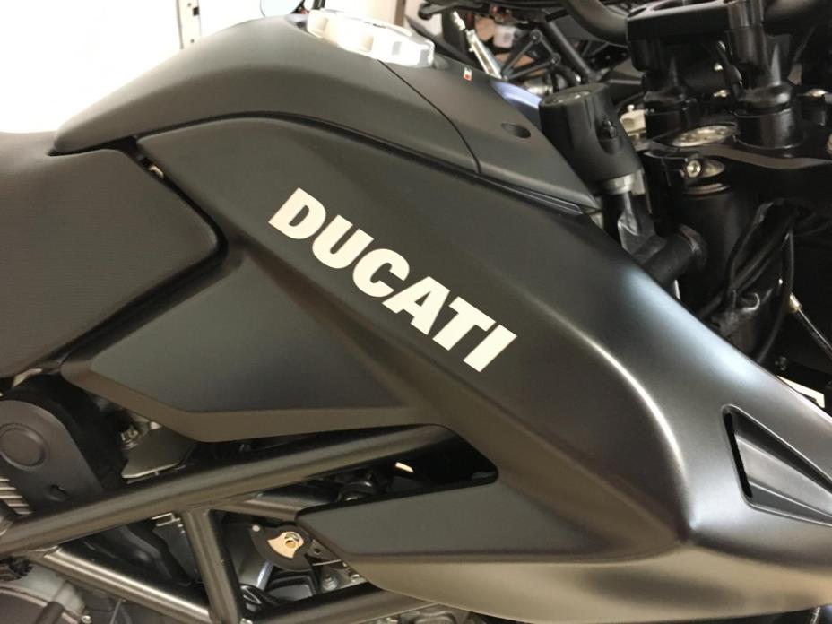 2013 Ducati HYPERMOTARD