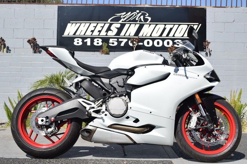 2014 Ducati Superbike 899 Panigale Arctic White Silk