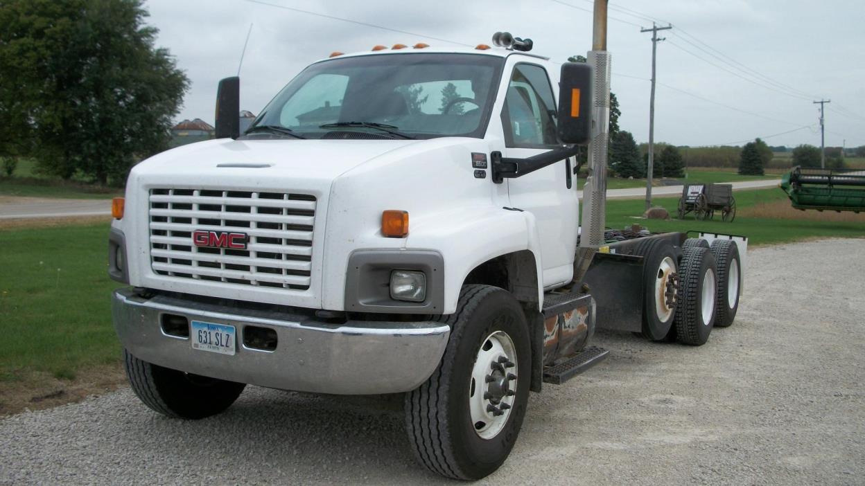 2004 Chevrolet Kodiak C8500  Cab Chassis