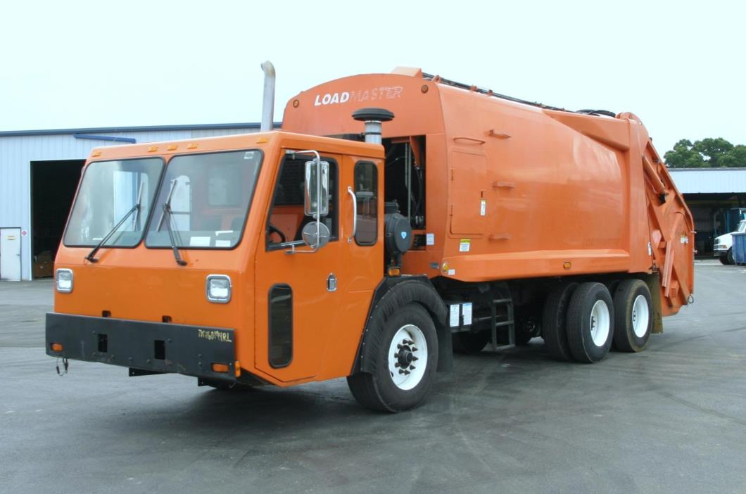 2004 Ccc Let2  Garbage Truck