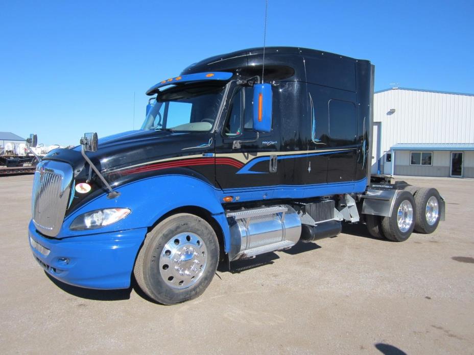 2011 International Prostar+  Conventional - Sleeper Truck