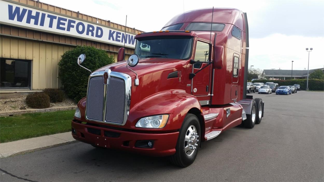 2012 Kenworth T660  Conventional - Sleeper Truck