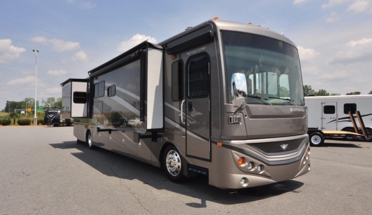 2014 Fleetwood EXPEDITION 40X
