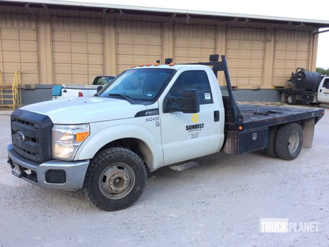 2012 Ford F-350 Super Duty  Flatbed Truck