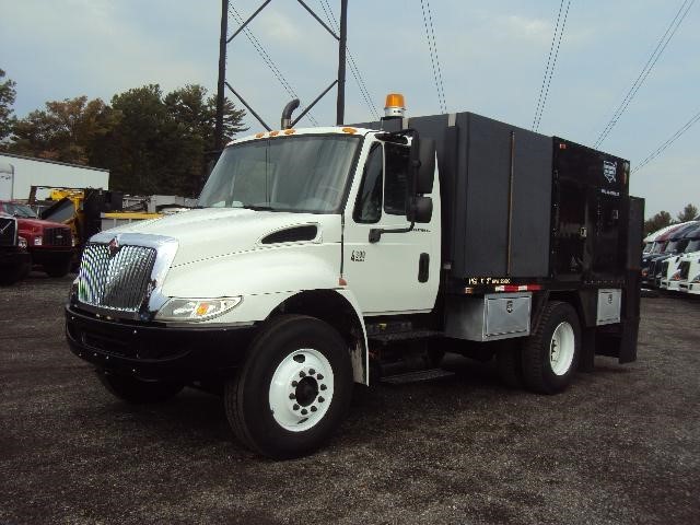 2004 International 4400  Sewer Trucks