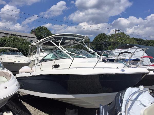 2017 Robalo R265 Walkaround