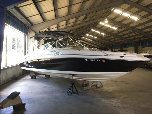 2005 Sea Ray 270 Sundeck