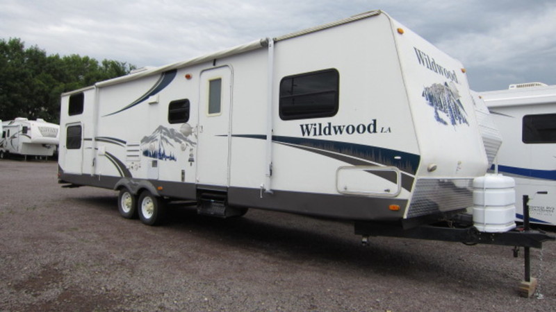 2007 Forest River Wildwood 32QBDS