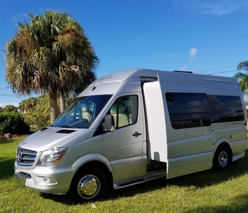 2015 Leisure Travel FREE SPIRIT SS