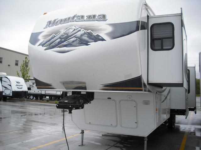 2010 Keystone MONTANA 3665RE