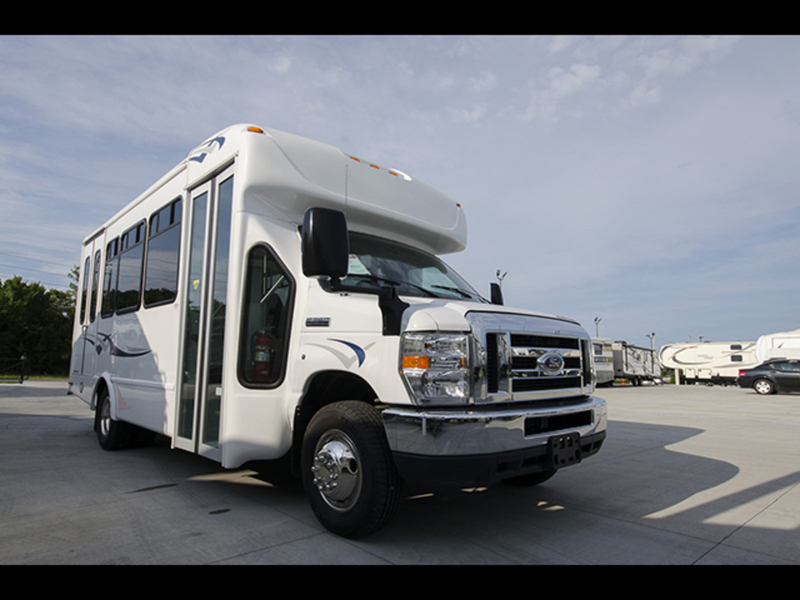 2015 Starcraft All Star Shuttle Bus E3F