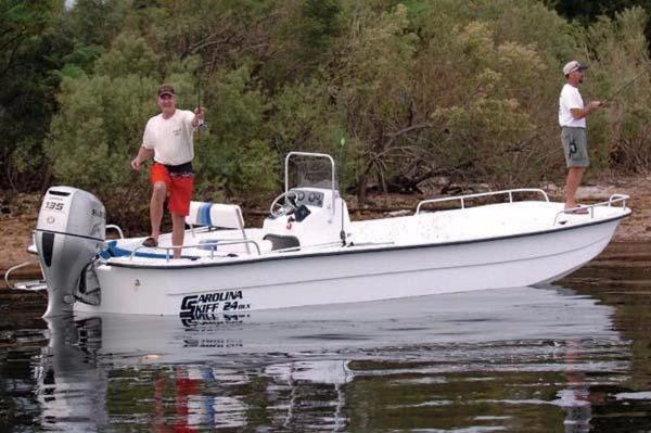 2016 Carolina Skiff DLX Series 24