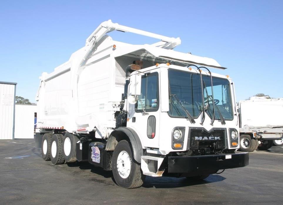 2011 Mack Mru613  Garbage Truck