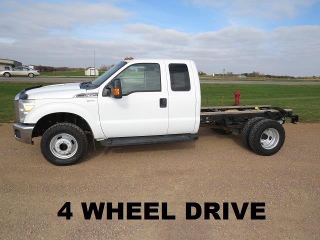 2011 Ford F350  Cab Chassis